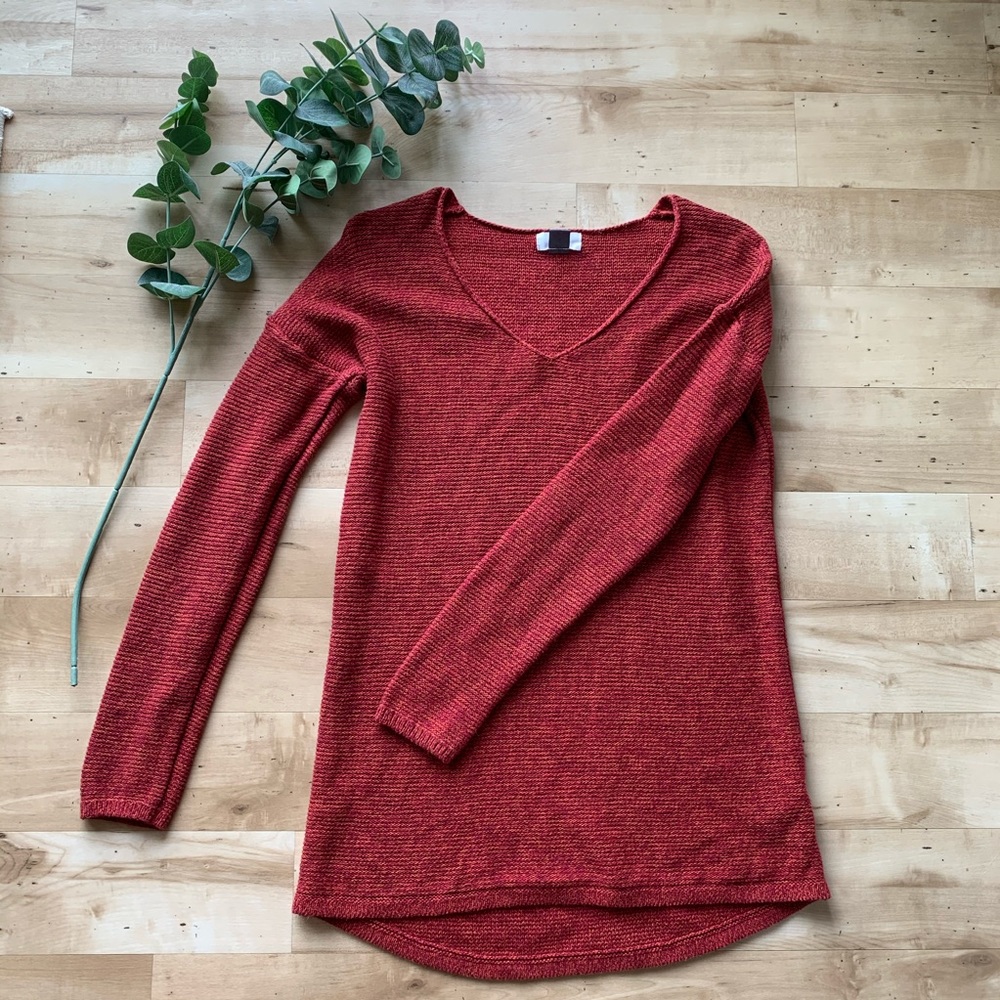 Old Navy Sweater